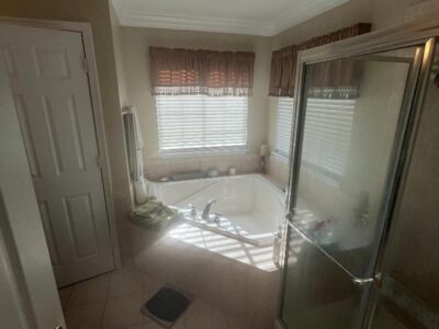 Bathroom (4)